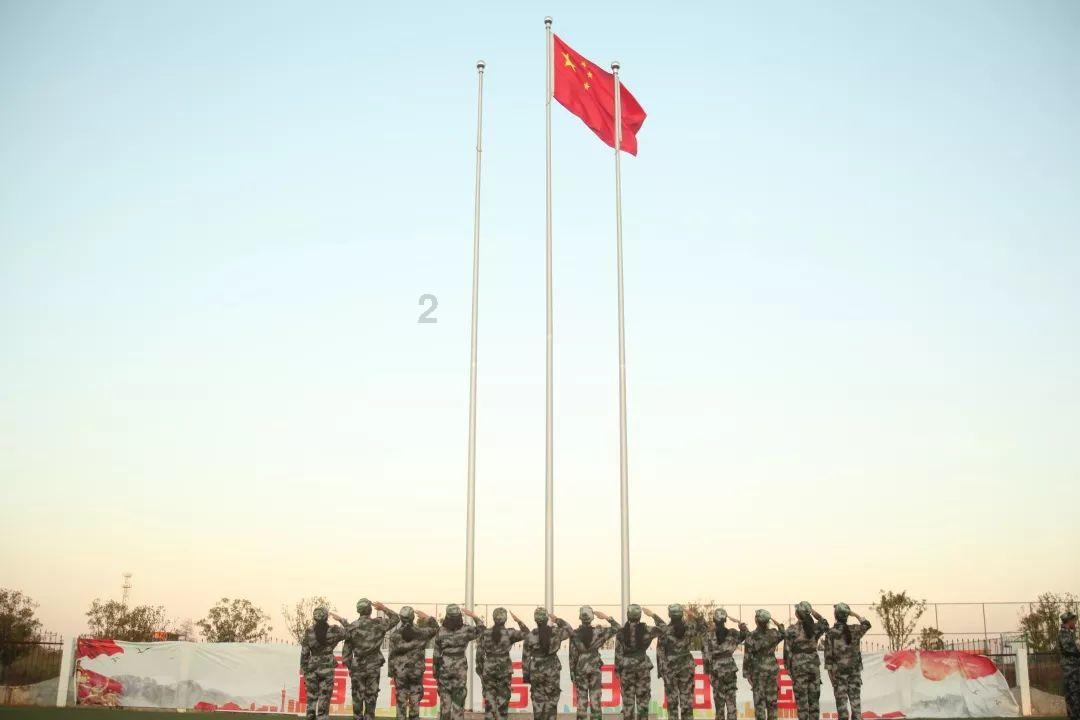 了解图上的三对情侣哪一对颜值最高?哪个最帅?哪个最漂亮?排个名呗。知识星球,提升你的学习能力
